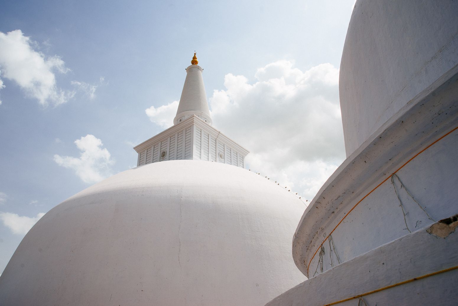 Ruwanwelisaya stupa, Anuradhapura, Sri Lanka